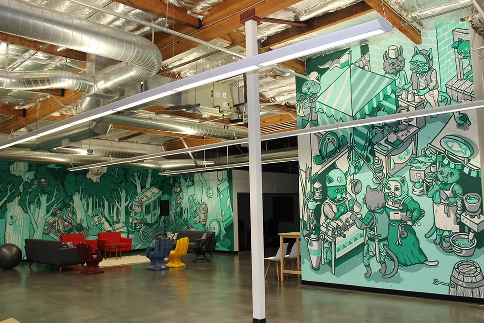 Robinhood Cats mural in the Palo Alto office